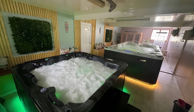 Holiday Home 'Le Repos Du Lièvre' with Private Terrace, Private Garden and Wi-Fi