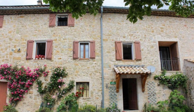 Holiday Home 'La Bastide Des Moines' with Mountain View, Private Garden and Wi-Fi