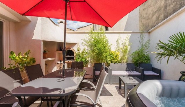 Holiday Home ‘La Bonbonnière’ – Charm and Comfort at the Foot of Mont Ventoux