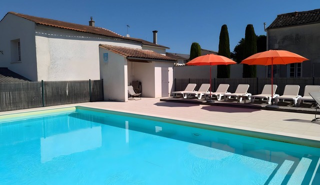 Holiday Home 'La Bonne Chauffe - Serpentin' with Shared Pool, Private Terrace and Wi-Fi