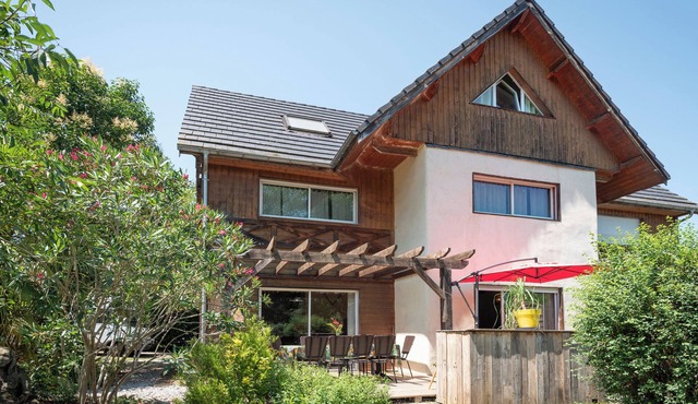 Holiday Home 'La Buena Onda' with Mountain View, Private Terrace and Private Garden