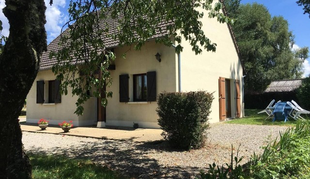 Holiday Home 'La Chataîgneraie' with Private Garden