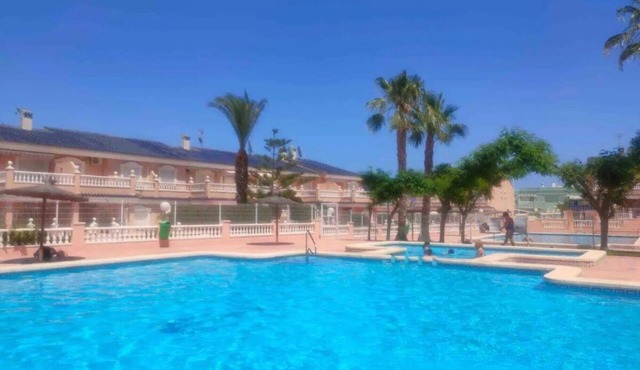 Holiday Home 'La Casita' with Private Terrace, Balcony and Wi-Fi