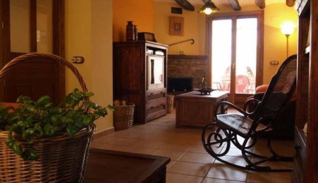 Holiday Home 'La Casa Miralrio 1' with Private Terrace, Wi-Fi and Air Conditioning