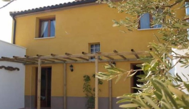 Holiday Home 'La Casa Miralrio 1' with Private Terrace, Wi-Fi and Air Conditioning