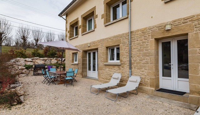 Holiday Home 'La Clé Du Vercors' with Mountain View, Private Terrace and Wi-Fi