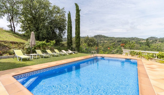 Holiday Home 'La Granja' with Mountain View, Wi-Fi and Air Conditioning