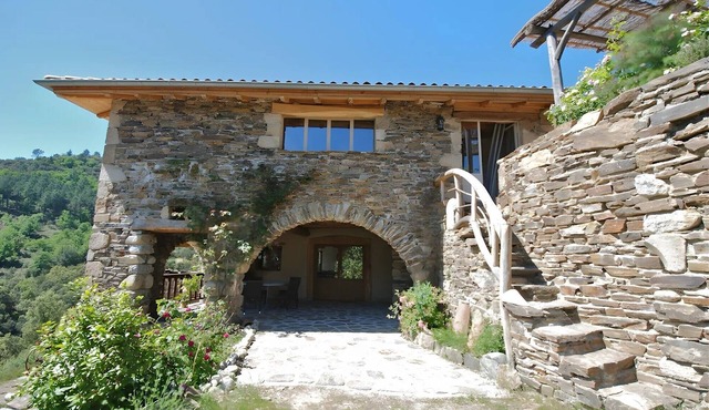 Holiday Home 'La Guaribote' with Mountain View, Private Terrace and Wi-Fi