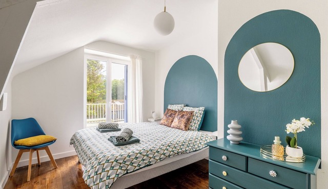 Holiday Home 'La Maison Des Chevaux' with Private Terrace and Private Garden