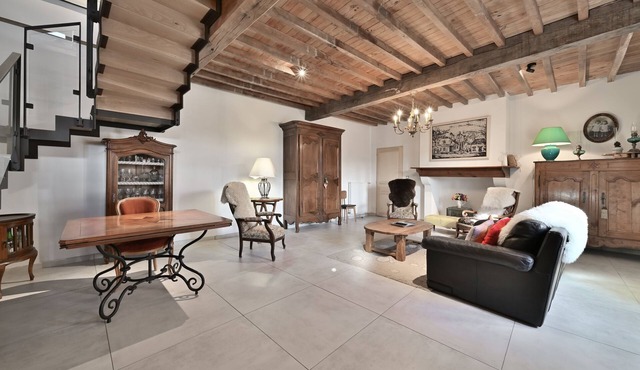 Holiday Home 'La Maison Poulogne' with Mountain View, Private Terrace and Wi-Fi