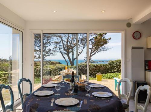 Holiday Home La maison de Toul an Dour by Interhome