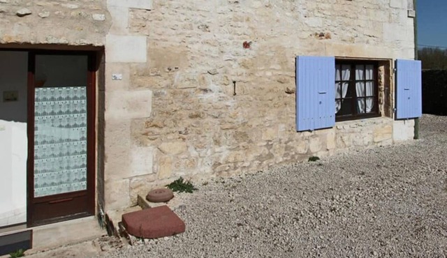 Holiday Home 'La Rétaise' with Private Terrace and Private Garden