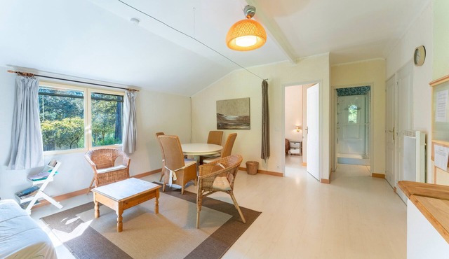 Holiday Home 'La Romarine' with Shared Pool, Wi-Fi and Air Conditioning