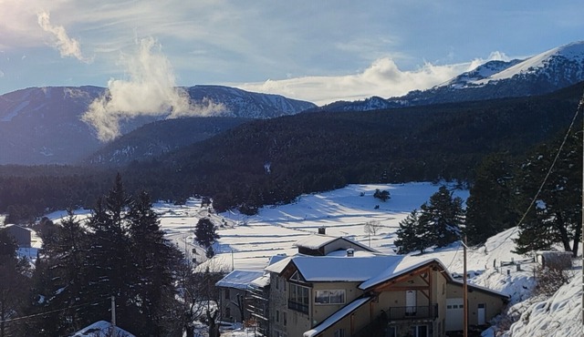 Holiday Home 'Le Calmadou' with Mountain View, Private Terrace and Wi-Fi