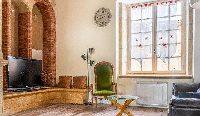 Holiday Home 'Le Cocon' with Private Pool, Private Terrace and Private Garden