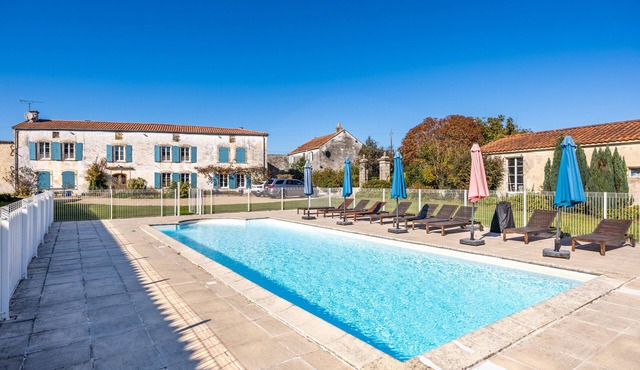 Holiday Home 'Le Colombier' with Private Terrace, Private Garden and Wi-Fi