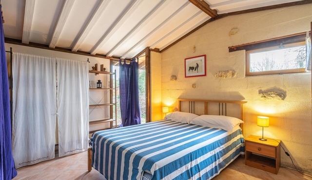 Holiday Home 'Le Cottage - Gîtes De La Tournerie' with Shared Pool, Terrace and Wi-Fi