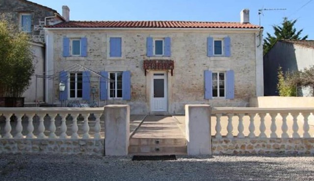 Holiday Home 'Le Domaine Des 3 Îles' with Private Terrace, Private Garden and Wi-Fi