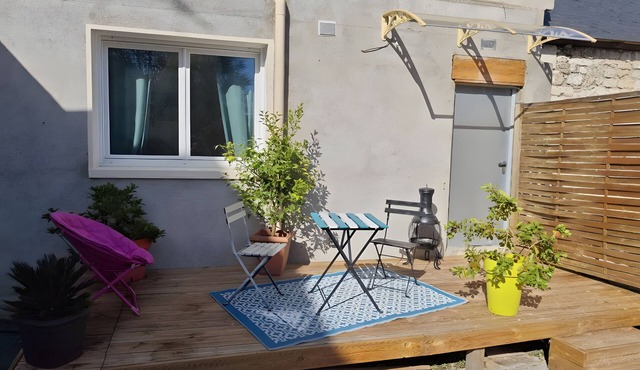 Holiday Home “Le Gîte Écureuil” with Private Terrace, Garden & Wi-Fi