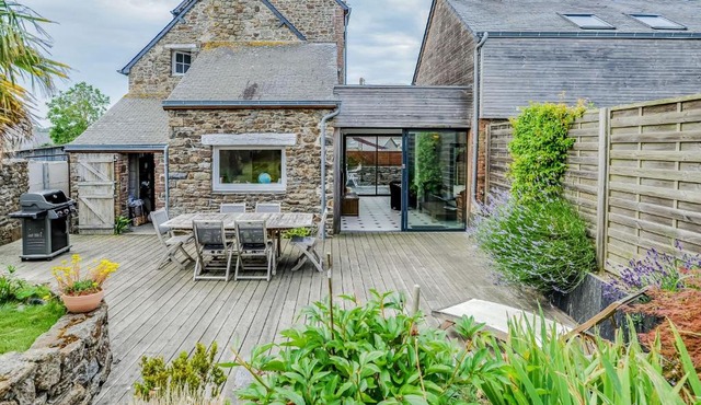 Holiday Home Le Gros chêne by Interhome