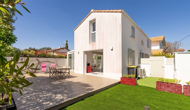Holiday Home Le Havre du Capitaine with Private Terrace and Wi-Fi (19)
