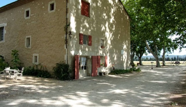 Holiday Home 'Le Poète' with Mountain View, Shared Garden and Wi-Fi