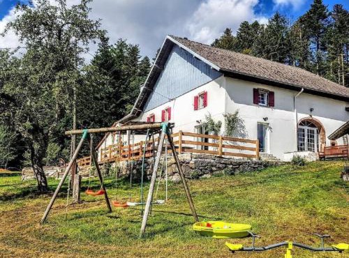 Holiday Home Le Pré des Biches by Interhome