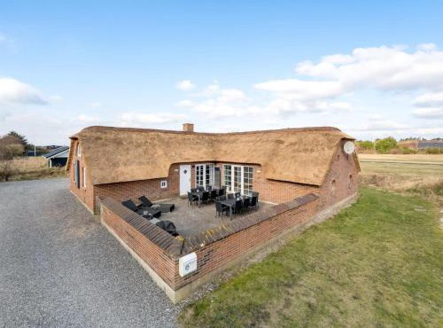 Holiday Home Lemmikki - 1-5km from the sea by Interhome