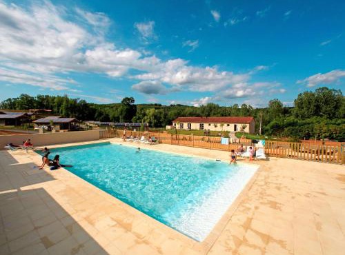 Holiday Home Les Hameaux de Pomette-Chalet 4 pers- by Interhome