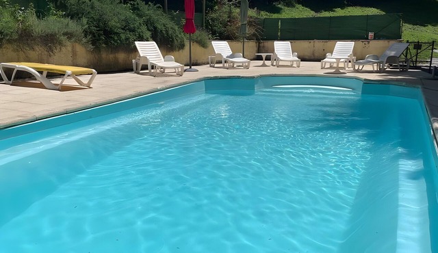 Holiday Home 'Les Trois Maisons - Gite Jaune' with Mountain View, Shared Pool and Wi-Fi