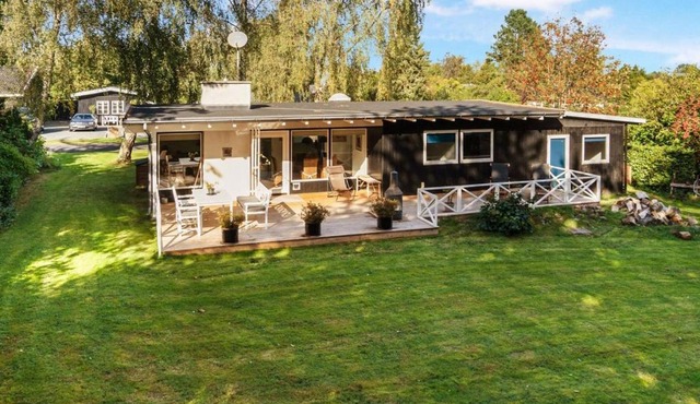 Holiday Home Ljuba - 1-2km from the sea in Sealand by Interhome