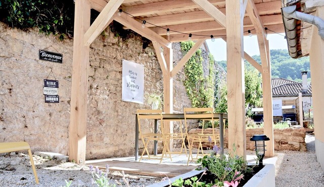 Holiday Home "Lott Duravel" with Private Garden & Wi-Fi