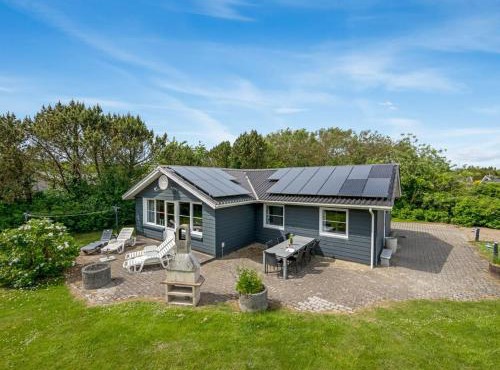 Holiday Home Ludvig - from the sea by Interhome