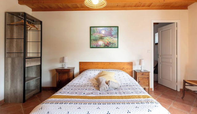 Holiday Home 'Maison Bleue' with Private Garden, Balcony and Wi-Fi