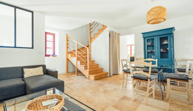 Holiday Home 'Maison De Campagne Rennes Parc Expo' with Private Terrace, Private Garden and Wi-Fi