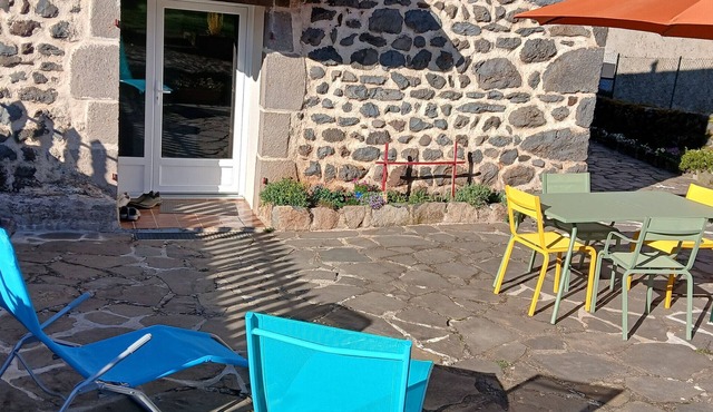 Holiday Home 'Maison De Campagne' with Private Terrace, Private Garden and Wi-Fi