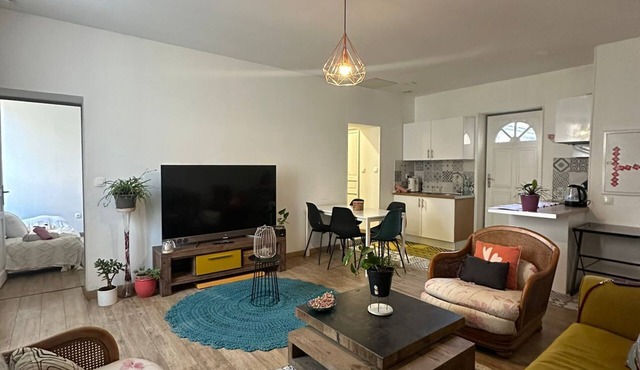 Holiday Home 'Maison De Vacance Centre-ville' with Private Garden and Wi-Fi