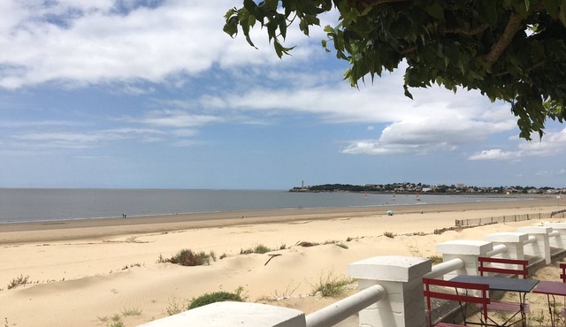 Holiday Home 'Maison De Vacances Avec Piscine' with Private Pool, Private Terrace and Wi-Fi