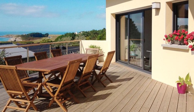 Holiday Home Maison de Plain Pied - Vue Mer by Interhome