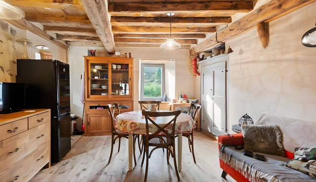 Holiday Home “Maison Du Pâtre” with Mountain View, Private Terrace and Wi-Fi