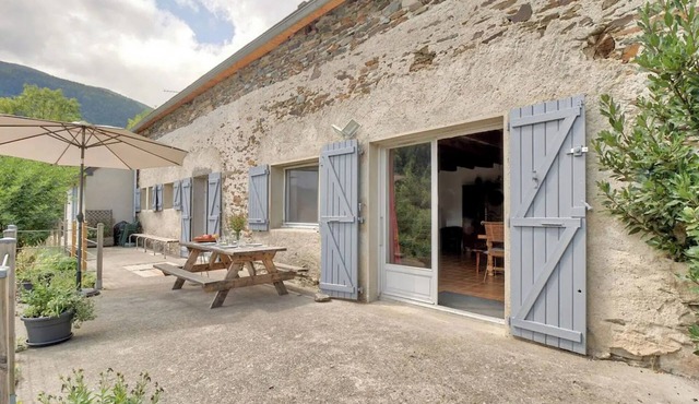 Holiday Home 'Maison 10 Min De Saint-lary 12' with Mountain View, Private Terrace and Wi-Fi