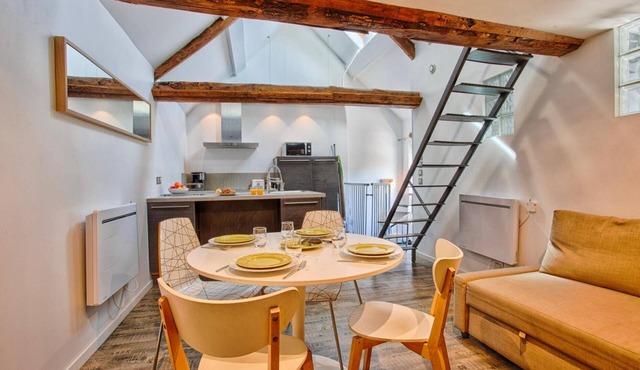 Holiday Home 'Maison 6p Jardin - Bayeux Et D-Day'