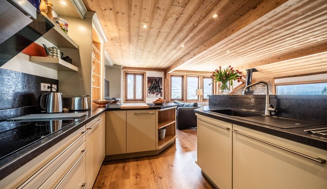 Holiday Home 'Maison Du Bûcheron' with Mountain View, Private Terrace and Wi-Fi