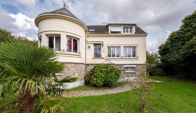 Holiday Home 'Maison Dans Le Morbihan' with Private Garden