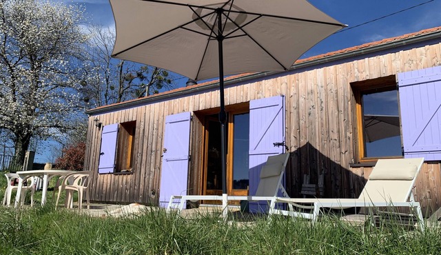 Holiday Home 'Maison Insolite De Mi-montagne' with Mountain View, Terrace and Wi-Fi