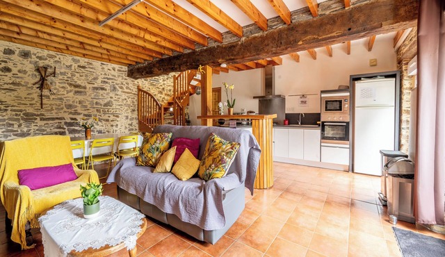 Holiday Home 'Maison Proche La Gacilly' with Private Garden and Wi-Fi