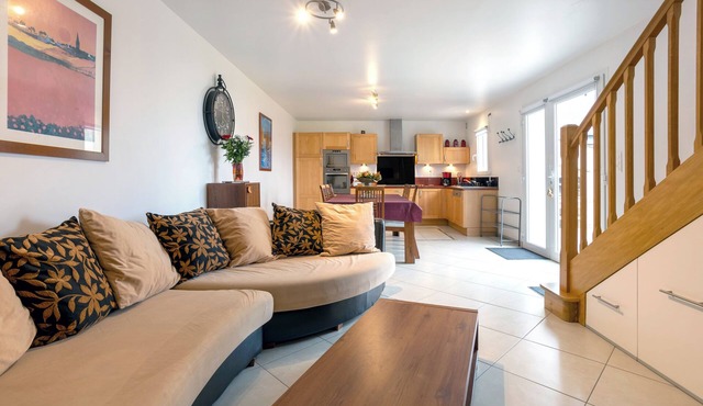 Holiday Home 'Maison Vue Mer 150m De La Plage' with Sea View, Private Terrace and Wi-Fi