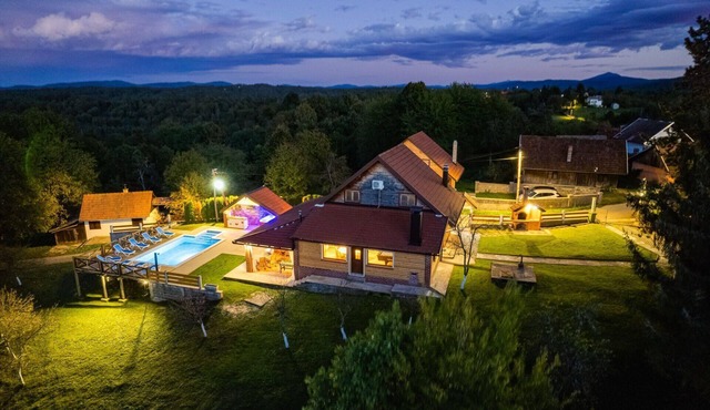 Holiday Home Mala vila Rebeka -big swimmingPool