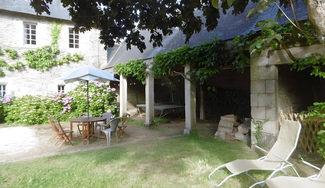 Holiday Home 'Maner Coz' with Private Garden and Wi-Fi