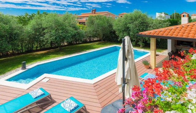 Holiday Home Marina